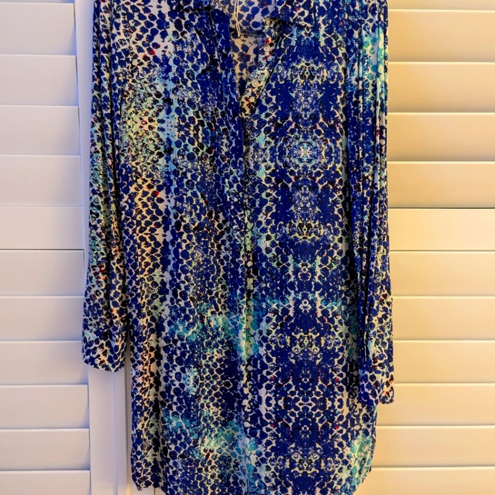 NWOT, Beachlunchlounge collection, Small, beautiful colors